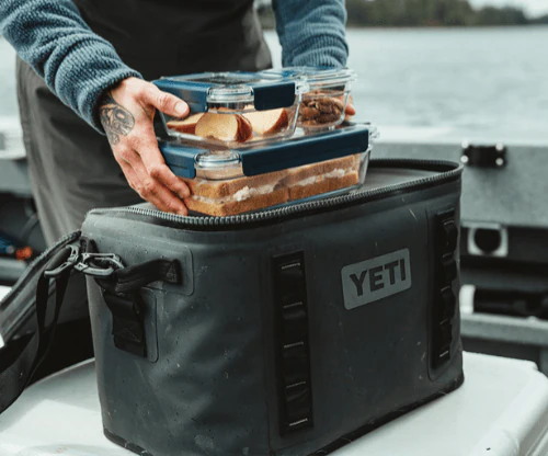 YETI Food Storage Medium - Navy